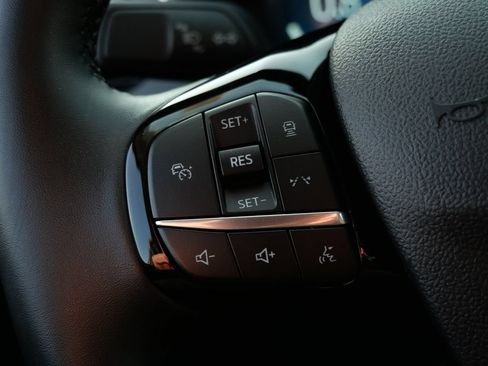 Used 2024 Ford Escape Platinum AWD/4WD image 20