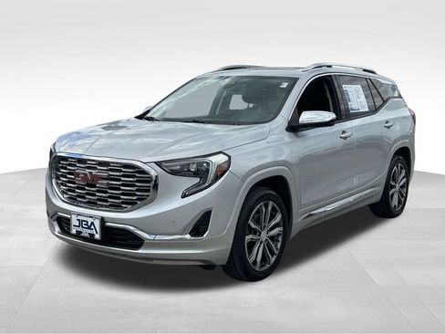 Certified 2020 GMC Terrain Denali w/ LPO, Floor Liner Package AWD/4WD image 25