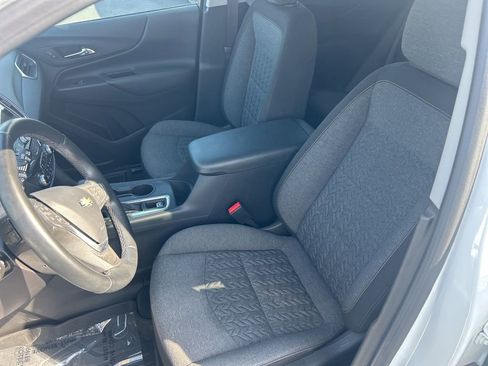 Certified 2023 Chevrolet Equinox LT FWD image 12