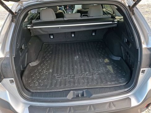 Used 2020 Subaru Outback Premium AWD/4WD image 41