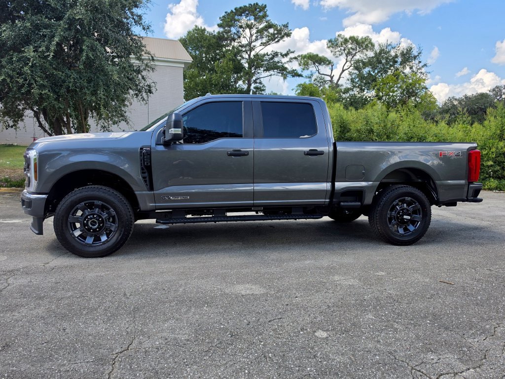 New 2026 Ford F250 XL w/ STX Appearance Package AWD/4WD image 2