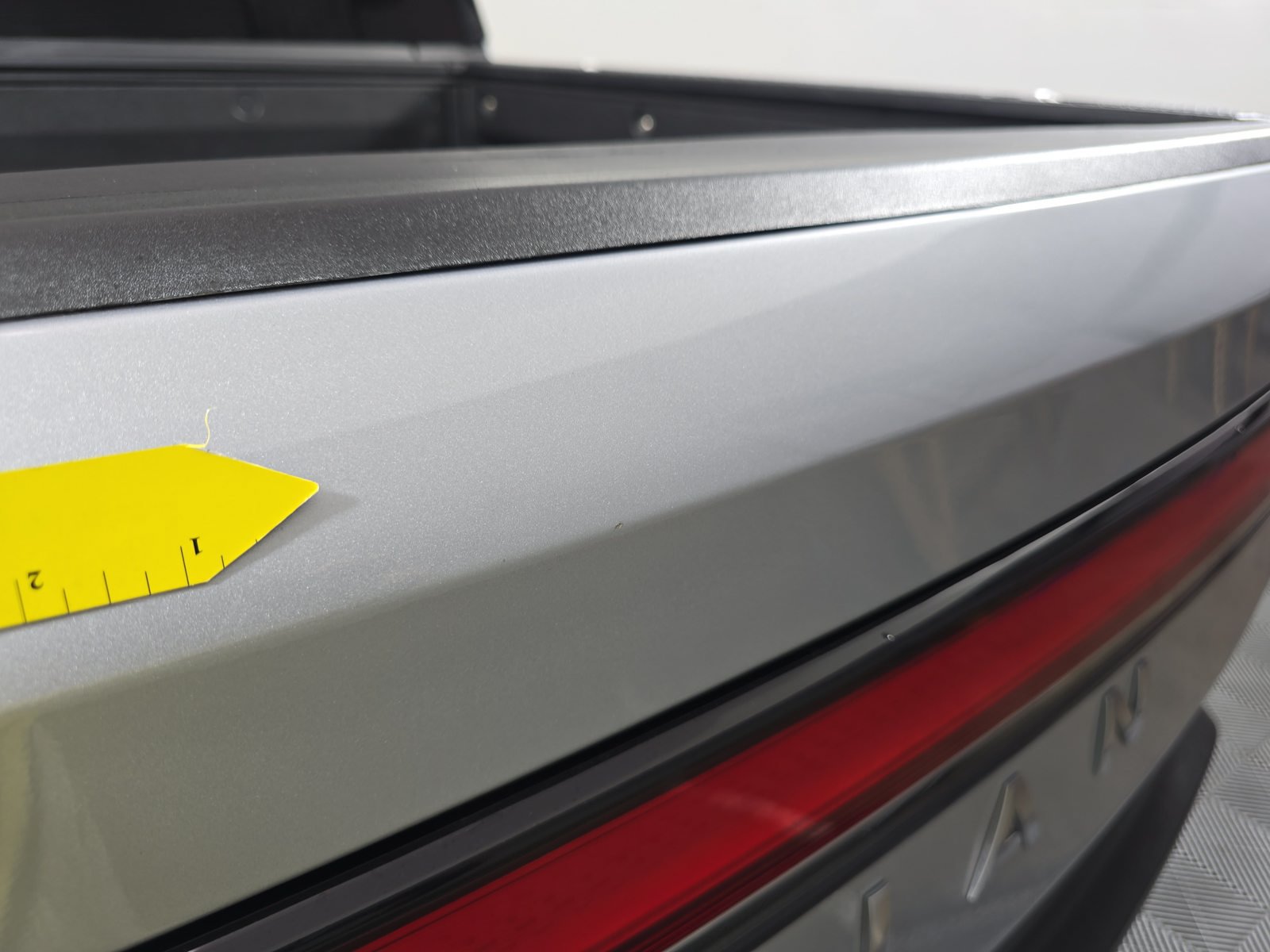 Used 2022 Rivian R1T Adventure AWD/4WD image 34
