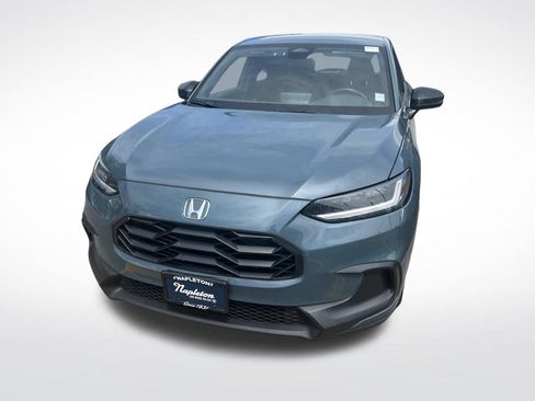 Used 2024 Honda HR-V Sport image 2