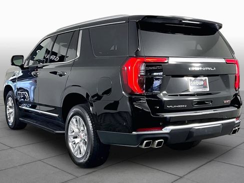 Used 2025 GMC Yukon Denali AWD/4WD image 12