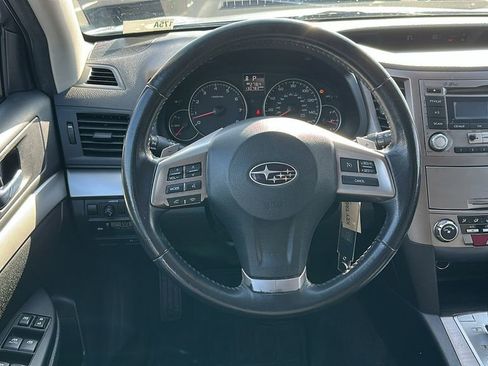 Used 2013 Subaru Outback 2.5i Premium w/ Popular Pkg 1A image 12