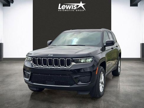 New 2026 Jeep Grand Cherokee Laredo X AWD/4WD image 1