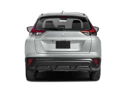Used 2022 Mitsubishi Eclipse Cross ES FWD image 5