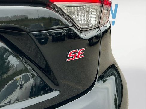 Used 2024 Toyota Corolla SE FWD image 18