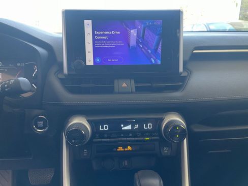 Used 2025 Toyota RAV4 XLE w/ Convenience Package image 17