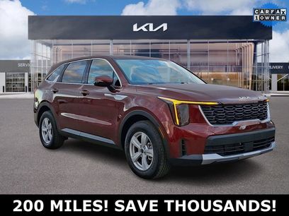 Certified 2025 Kia Sorento LX