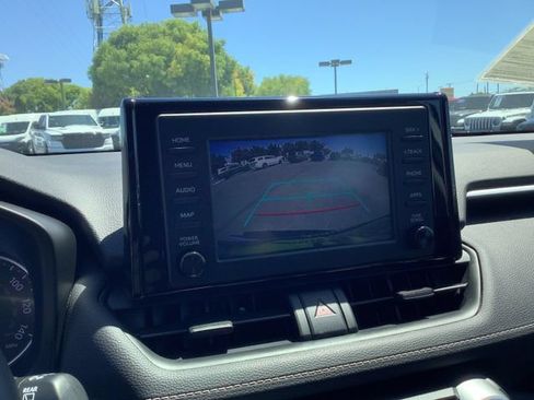 Used 2019 Toyota RAV4 XLE w/ Convenience Package AWD/4WD image 19