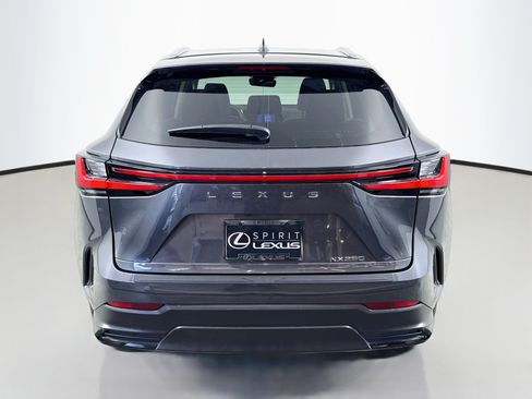 Used 2024 Lexus NX 250 FWD image 6