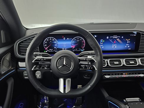 Certified 2024 Mercedes-Benz GLS 450 4MATIC w/ AMG Line Exterior image 7