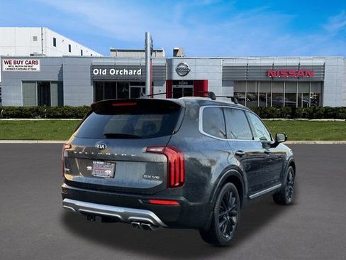 Used 2020 Kia Telluride SX w/ SX Prestige Package image 4