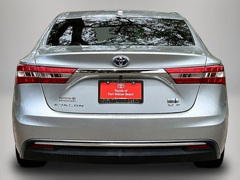 Used 2015 Toyota Avalon XLE Touring image 6