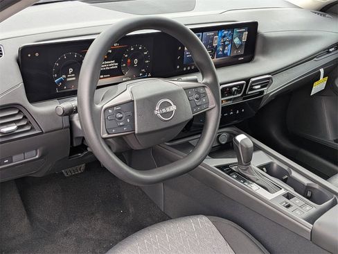 New 2026 Nissan Sentra SV image 10
