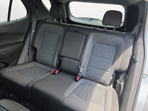 Used 2024 Chevrolet Equinox LT AWD/4WD image 13