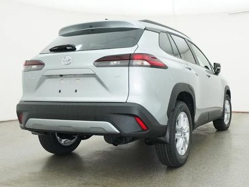 New 2026 Toyota Corolla Cross LE image 24