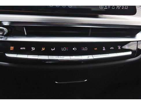 New 2026 Cadillac Lyriq Luxury image 19