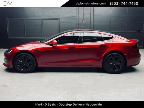 Used 2024 Tesla Model S AWD/4WD image 3
