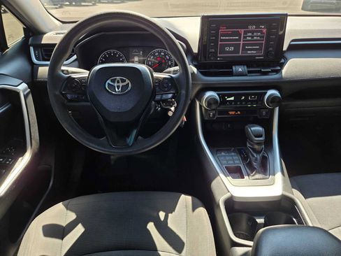 Certified 2020 Toyota RAV4 LE w/ Carpet Mat Package AWD/4WD image 19