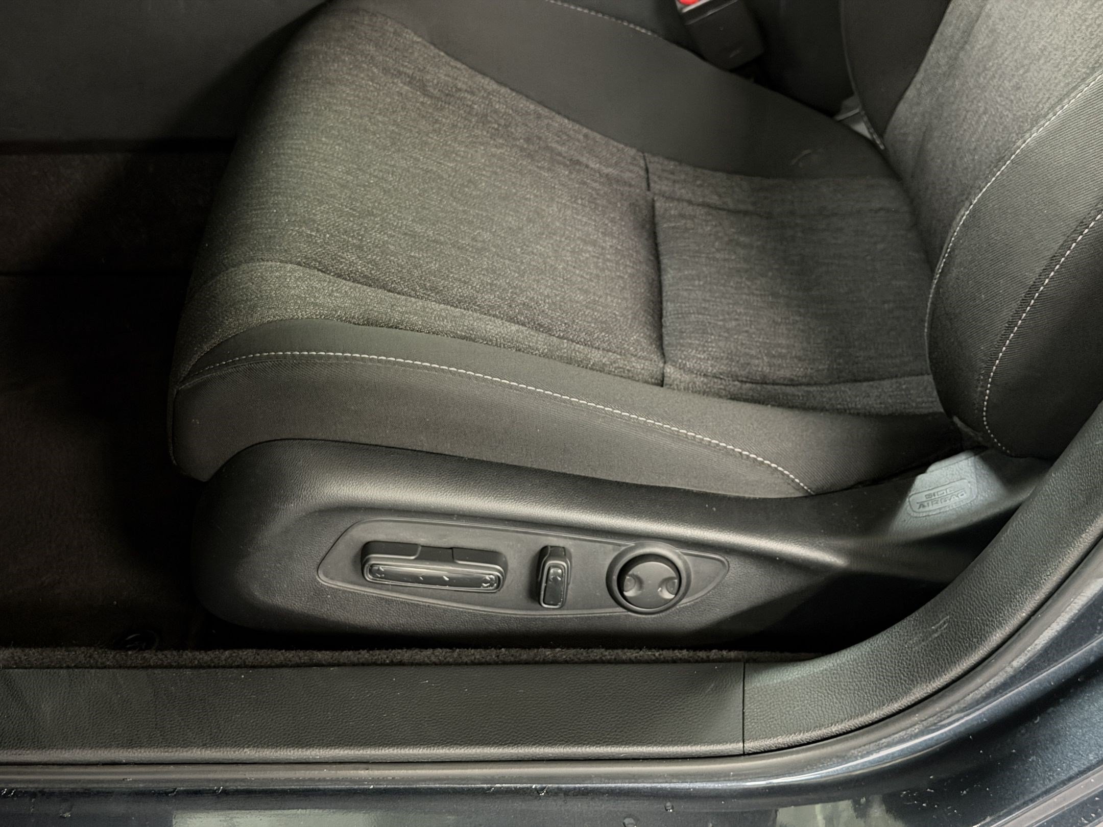 Certified 2023 Honda Accord EX image 15
