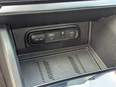 Used 2024 Kia Sportage EX FWD image 26