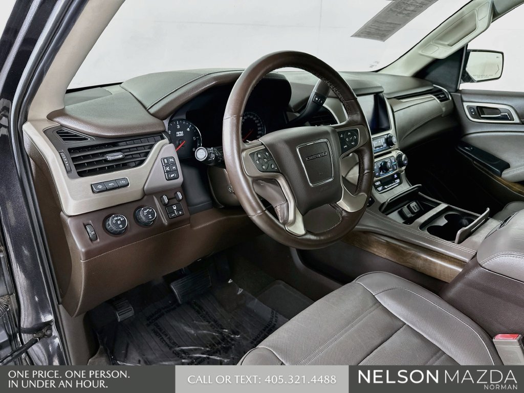 Used 2018 GMC Yukon Denali w/ Denali Ultimate Package AWD/4WD image 10