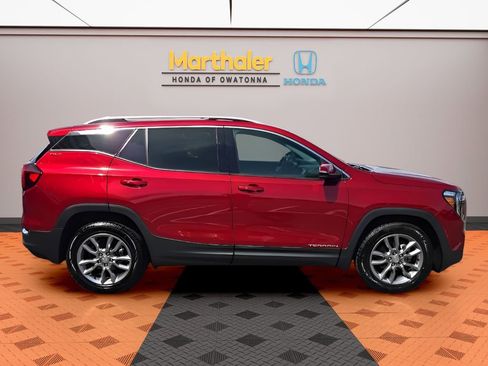 Used 2022 GMC Terrain SLT AWD/4WD image 6