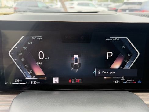 Used 2025 BMW X7 xDrive40i image 24