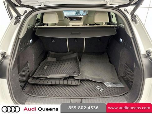 Used 2025 Audi Q6 e-tron Premium Plus image 10