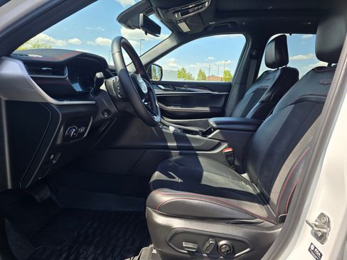 Used 2022 Jeep Grand Cherokee Trailhawk w/ ADV Protech Group II image 44