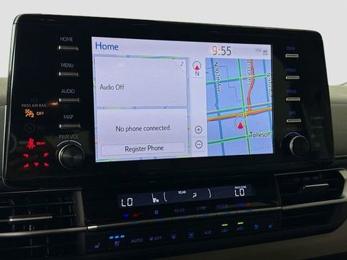 Certified 2024 Toyota Sienna Limited image 15