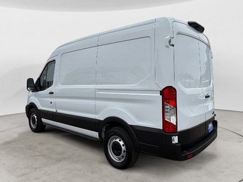 Used 2023 Ford Transit 150 Medium Roof RWD image 4
