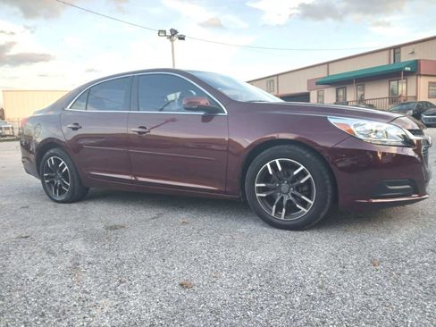 Used 2016 Chevrolet Malibu LT w/ Power Convenience Package image 1