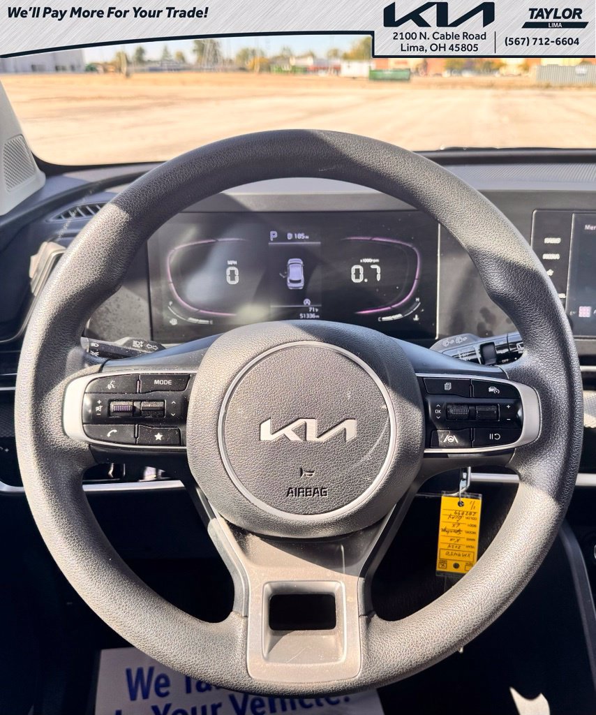 Used 2024 Kia Sportage LX AWD/4WD image 11