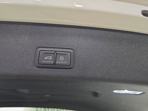 New 2026 Audi Q3 quattro 2.0T AWD/4WD image 12