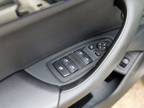 Used 2022 BMW X2 xDrive28i w/ Convenience Package image 17