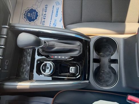 New 2026 GMC Canyon AT4 AWD/4WD image 24