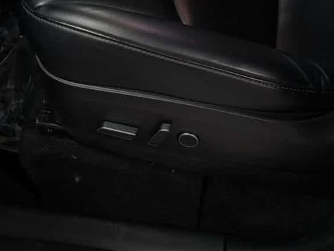 Used 2021 Tesla Model Y Long Range image 24