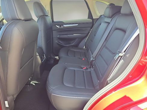 Used 2025 MAZDA CX-5 AWD 2.5 S w/ Preferred Package image 11