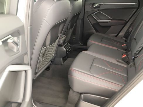Certified 2025 Audi Q3 2.0T Premium Plus w/ Premium Plus Package AWD/4WD image 35