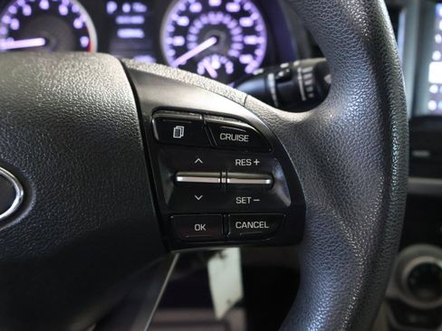 Used 2019 Hyundai Elantra SEL FWD image 34