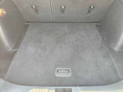 Used 2025 Chevrolet Trax LS FWD image 30