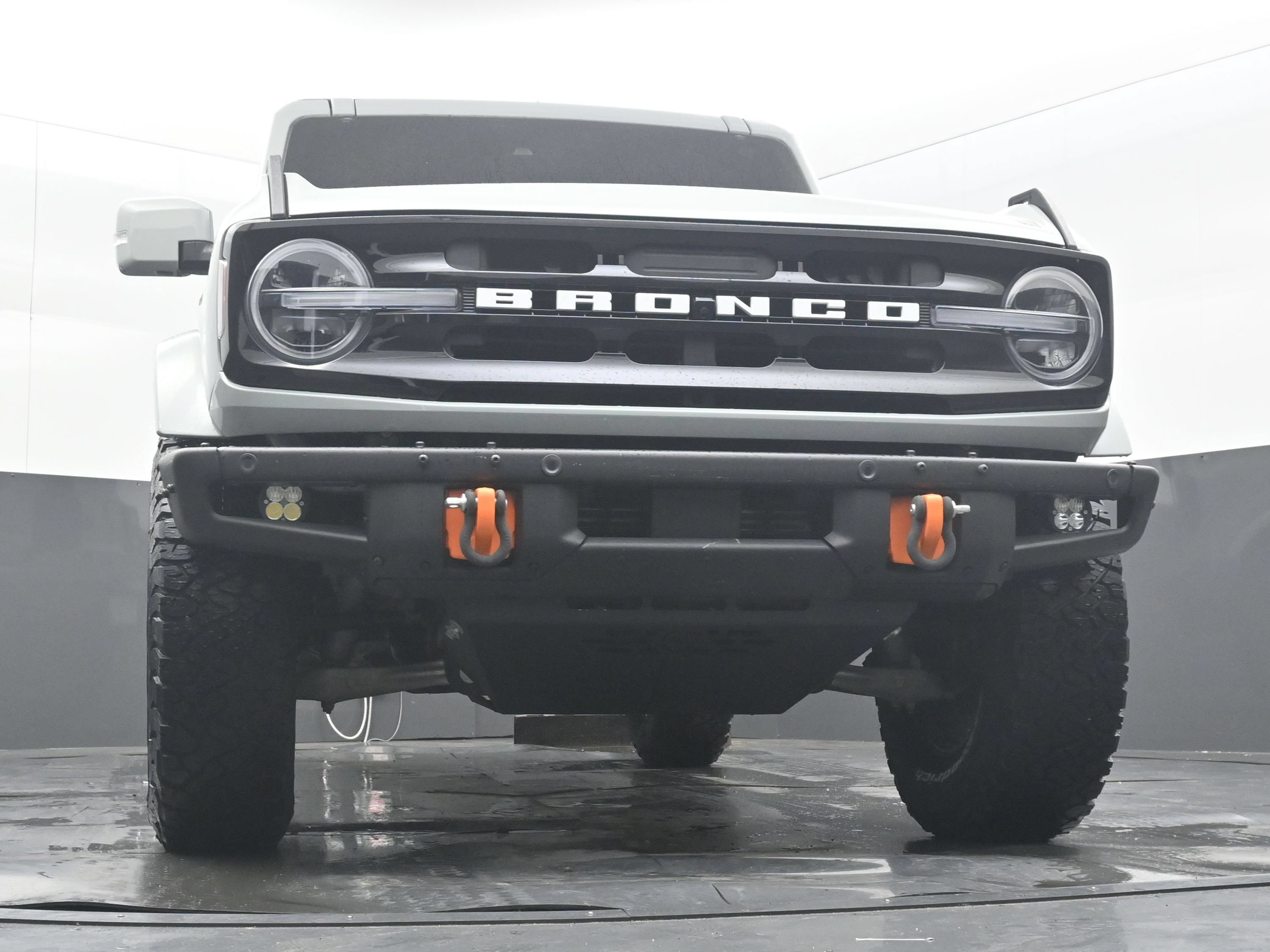 Used 2023 Ford Bronco Outer Banks AWD/4WD image 22