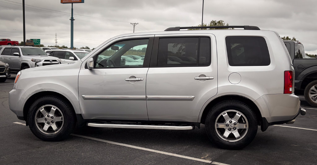 Used 2011 Honda Pilot Touring image 22