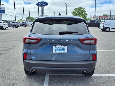 Certified 2025 Ford Escape ST-Line Select w/ Tech Pack #1 AWD/4WD image 4