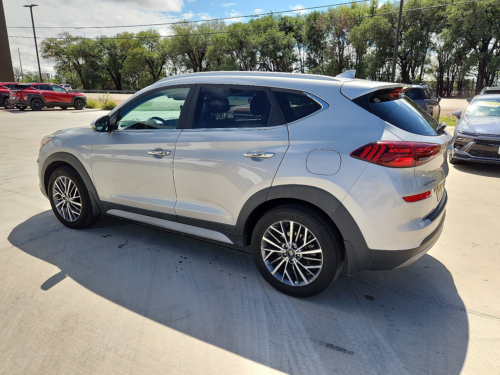 Used 2020 Hyundai Tucson Limited FWD image 3
