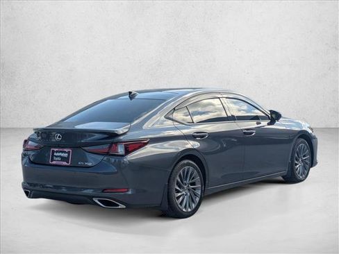 Used 2024 Lexus ES 350 Ultra Luxury FWD image 5