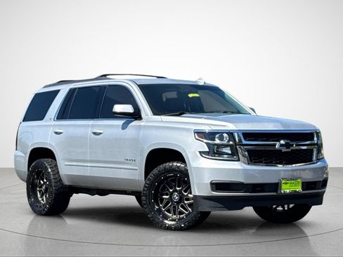 Used 2019 Chevrolet Tahoe LT w/ Max Trailering Package AWD/4WD image 2